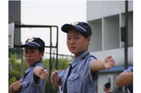 東莞保安公司如何培養(yǎng)職業(yè)責(zé)任感呢？